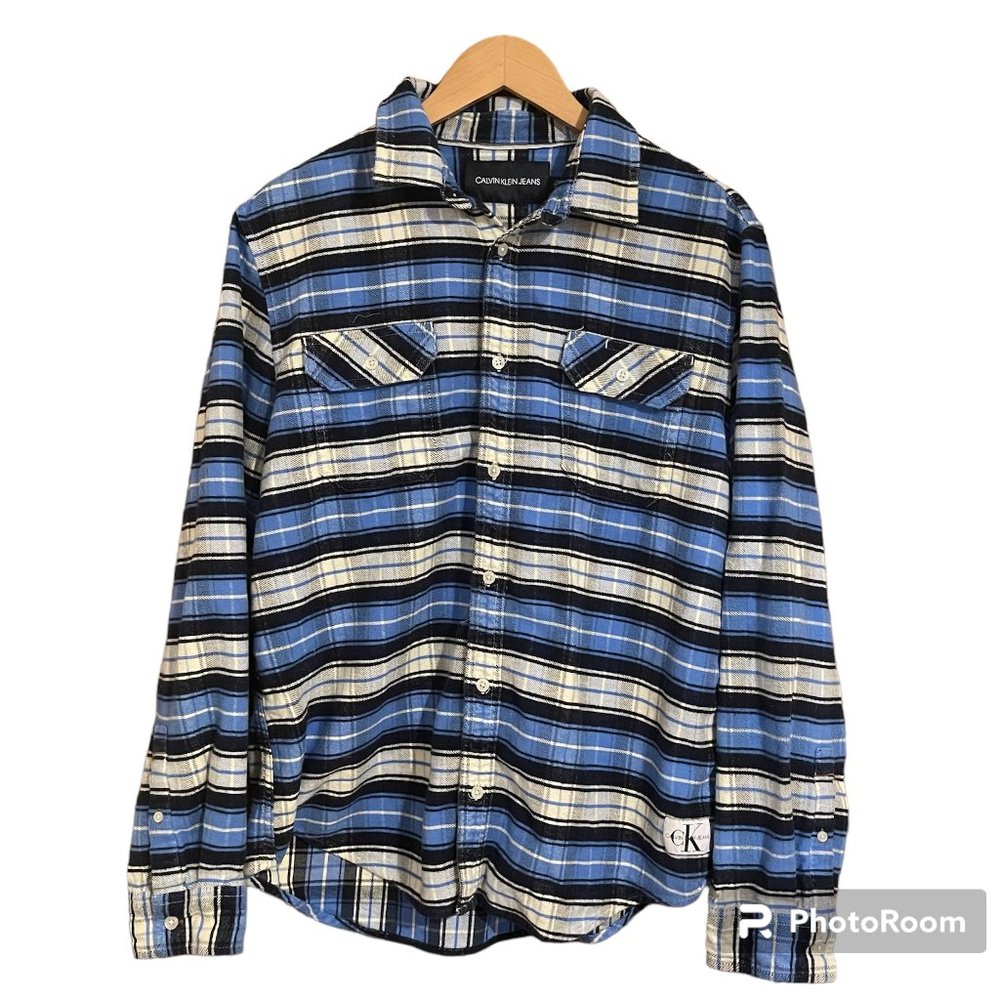 Flannel - Picture 1 of 2